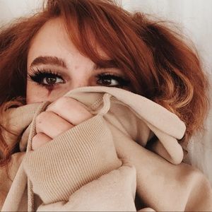 Meet your Posher, Elaina